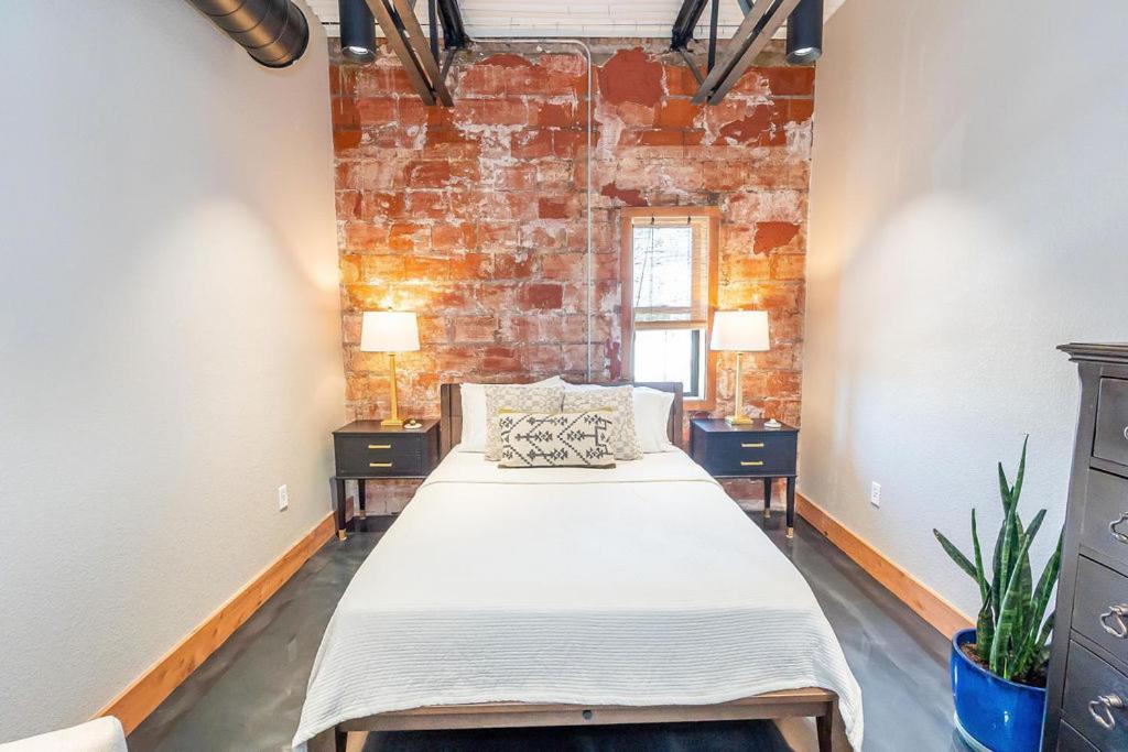 The Secret Cenote Hotel Jacksonville Bagian luar foto